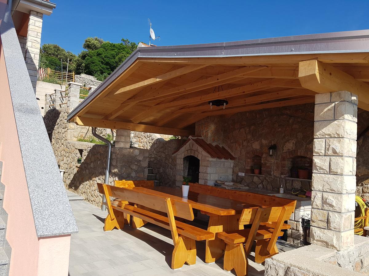 Apartmani Ivana Cres Εξωτερικό φωτογραφία